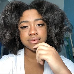 Meet your Posher, Summer